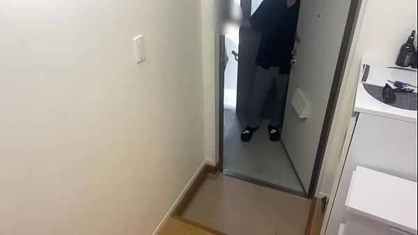 Nonton 【素人】朝起きて可愛い部屋着で新しいおもちゃを使ってオナニーしちゃった thumbnail