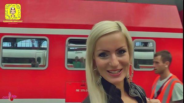 Play MP4 - TINDEDATE PUBLIC ANALSEX at the TRAIN