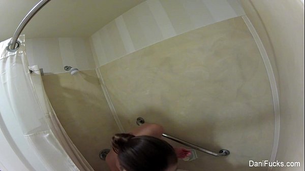 Play MP4 - Dani Daniels's Home Movies Shower Fun