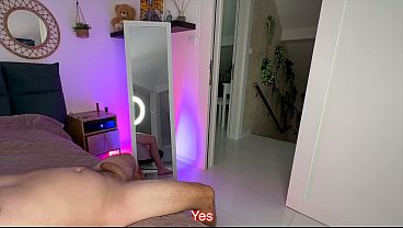 Nonton Let's Measure A Stranger's Penis And Catch Him In A Lie? thumbnail