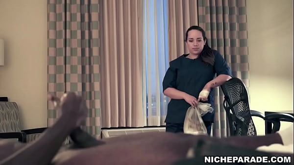 Play MP4 - NICHE PARADE - Hotel Maid Watching Me Jerk Off