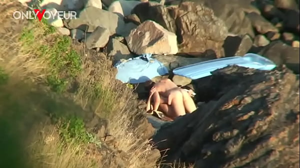 Play MP4 - Beach Voyeur&period; They were thinking it is a secluded place for a quick fuck