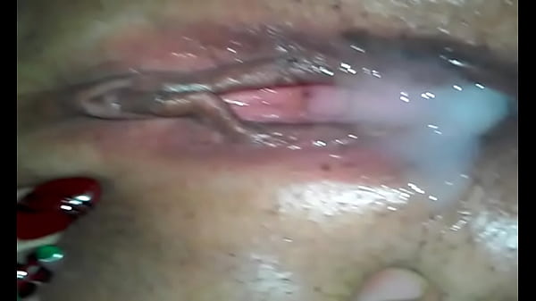 Guccipussy bbw gets creampied bybig cock