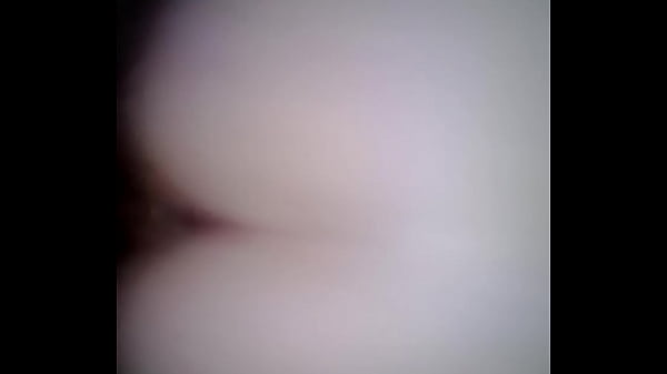 Girlfriend backs ass up in doggystyle 