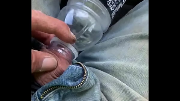 Pee in bottle with fail 