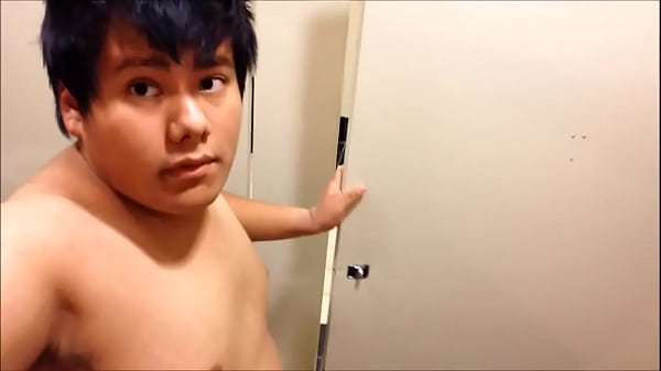 Gordinho novinho pelado 