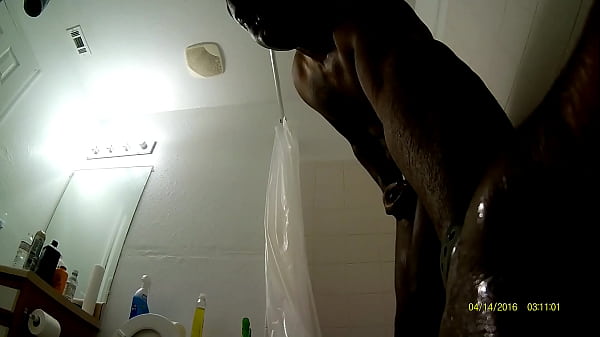 Solo masturbation in the shower until_cum.