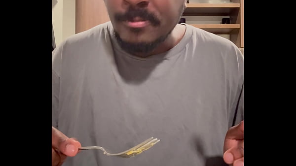 Play MP4 - Eat with me &lpar;McDonald&rsquo;s breakfast food review&rpar;