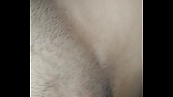 Culiandome a mi vecina pendejita