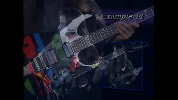 John Petrucci teaches you how to finger_your guitar