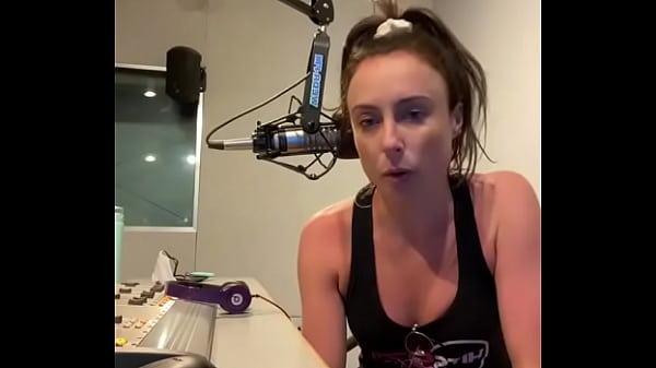 Pussy check