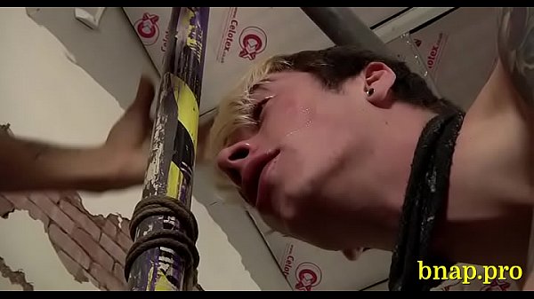 Lover makes him love sadomasochism