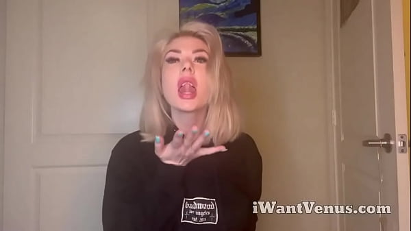 Cum for My Feet - Mistress KaylaYou're a pathetic foot fetishist, and I'm here to exploit that. Rub your cock for me whil... 