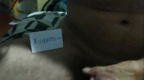 Play MP4 - Punheta assistindo Xvideos