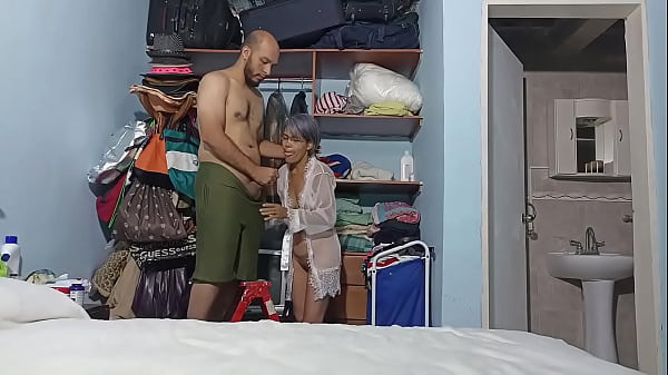 Play MP4 - Enjoying my stepmother's pussy once again&period;