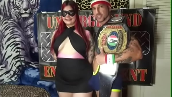 LUCHA BABE VS PORN STARCHAMPION KING of INTERGENDER SPORTS