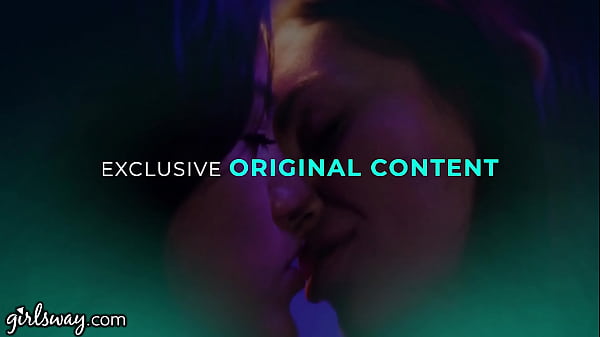 Play MP4 - GIRLSWAY - Alexis Tae Asks Her Stepsister To Fuck Her Girlfriend To Save Her Relationship