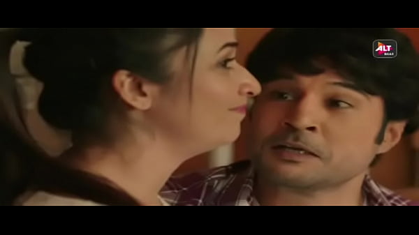 Indian Hot Erotic Sex thumbnail