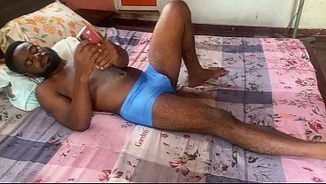 Nonton 3 Beautiful Ebony Queen On My Bed thumbnail