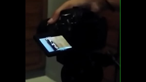 Sexy Kissing Scene  (vipworldescorts.com)