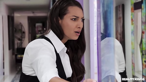 Hot Babe / Reality Kings  / rkfull.com/pla 