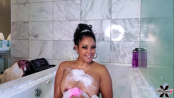 Maxine x shaves herself & plays with her bbc dildo in the shower 