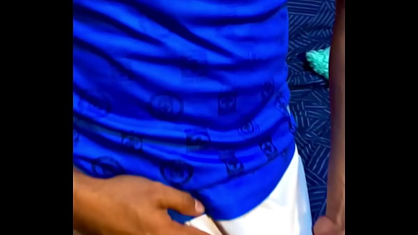 Play MP4 - jugador latino futbolista me pre&ntilde;a el culo con el uniforme