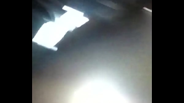 Play MP4 - Fucking In The Garage