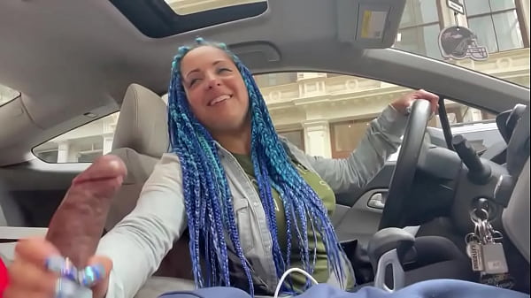 Play MP4 - Let me play with your dick in traffic Zaddy2x