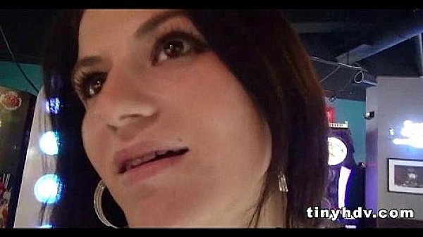 Nonton Teen Pov Fuck Aubrey Sky 4 92 thumbnail