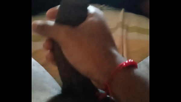 Play MP4 - Me masturbo pensando en mi vecina