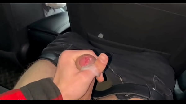 Jerkingoff to_a taxi driver inthe carwhile he s not_looking