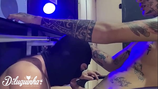 Play MP4 - F&atilde; falou que se o marido descobrir que ele gravou um v&iacute;deo porn&ocirc; est&aacute; fudido kkkk