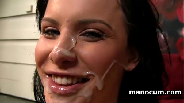 Hot brunette_feet fucking and_tugging_cock for a mouth full of jizz