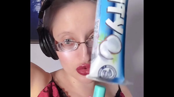 Nonton Sissy Cuckolding Wife thumbnail