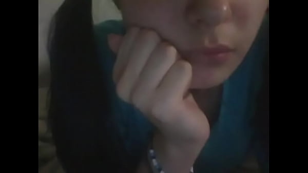 Play MP4 - Chupando mis dedos uwu