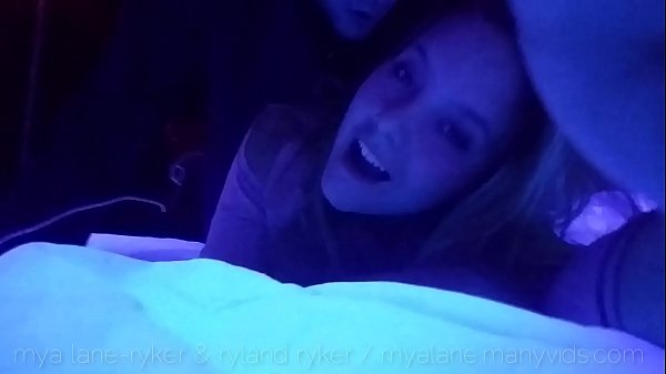 Play MP4 - Kinky Night at Sex Dungeon & Adult Theater