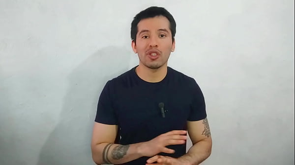 Play MP4 - Ferretero casado penetra con sus 20cm al vendedor de telefonia casado&excl; Relato sexual