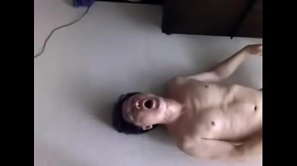 Cum with Emiuliss 07-23 