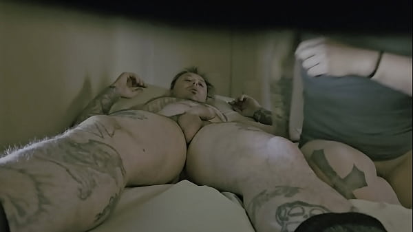 Nonton Autumn Sunshine Is A Nasty Native Slut Who Loves To Suck Big White Cock Amd Ride It thumbnail