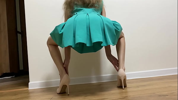 Play MP4 - Feet fetish&period; Heels&period; Legs&period; Upskirt&period;