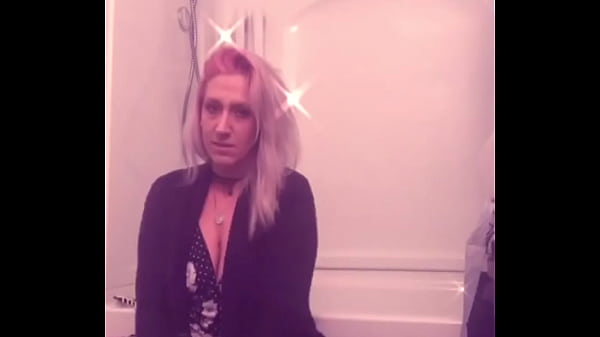 Play MP4 - Daddy Likes to Watch