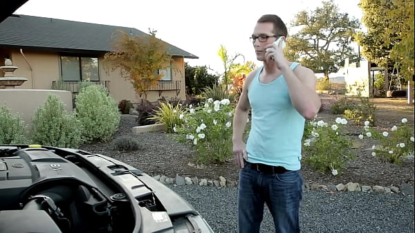 Play MP4 - NextDoorTwink - Tatted Twink Offers Up Hole To Hunk Mechanic As Payment