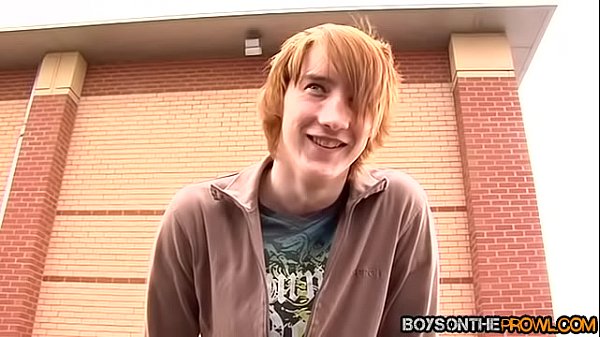 Callum Baxter sucks two extra large rods 