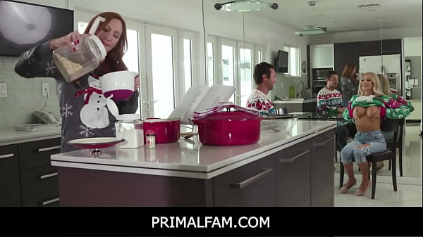 Nonton Emma Hix Asking Her Stepdad Brad If He Wants To Feel Her Tight Pussy - Xvideos Xxx Porn Xnx Porno Freeporn Xvideo Xxxvideos Tits thumbnail