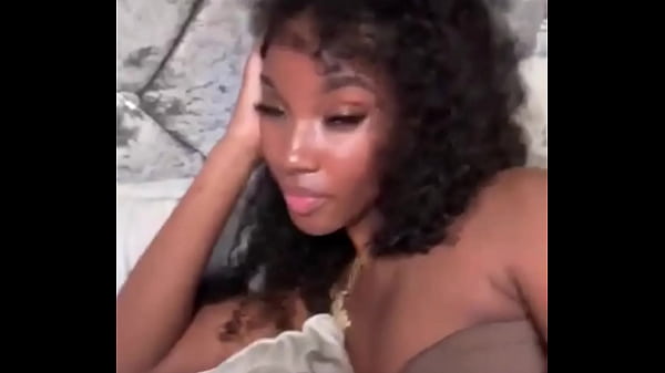 Play MP4 - sexy twerking