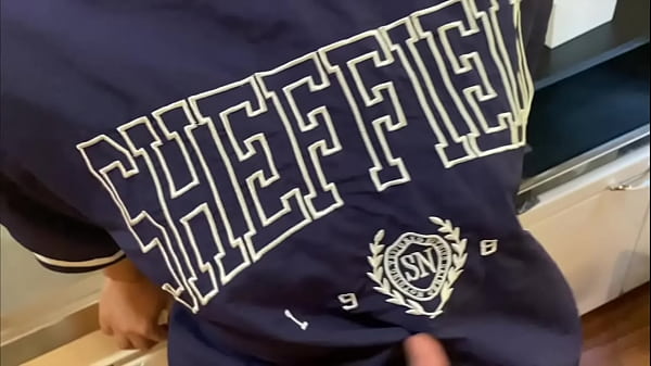 Play MP4 - 「こんなに沢山おまんこに突いたら、汁がおまんこから沢山出ちゃって床が濡れちゃうよ&hellip;」と彼女は喘ぎながら彼氏とSEXを楽しみました。