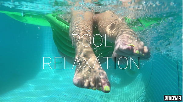 Splashing feet in the pool