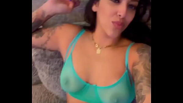 Nonton Guess My Favorite Color ? thumbnail