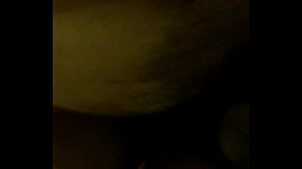 Play MP4 - Mi amigo se coge a mi putito polic&iacute;a